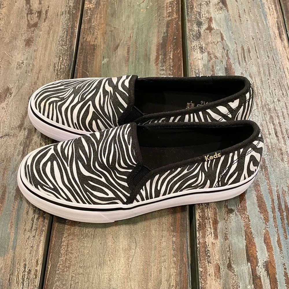 Keds Double Decker Zebra Canvas Slip On Shoes Womens Size 5 Dream Foam Sneakers